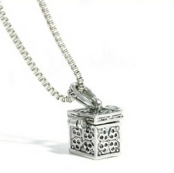 Silver Mini Keepsake Urn Cremation Ash Pendant - Picture 3 of 6